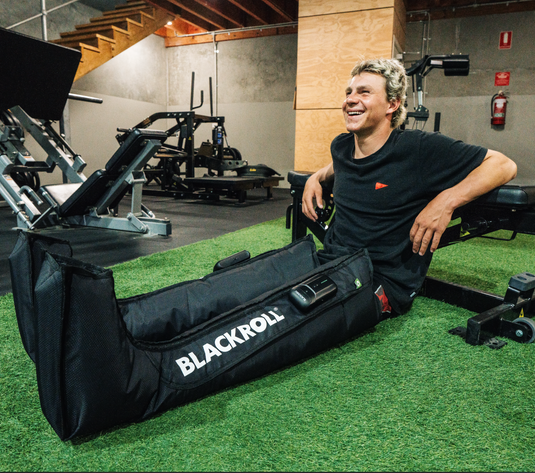 BLACKROLL Compression Boots 2.0 – portable IPC compression recovery system